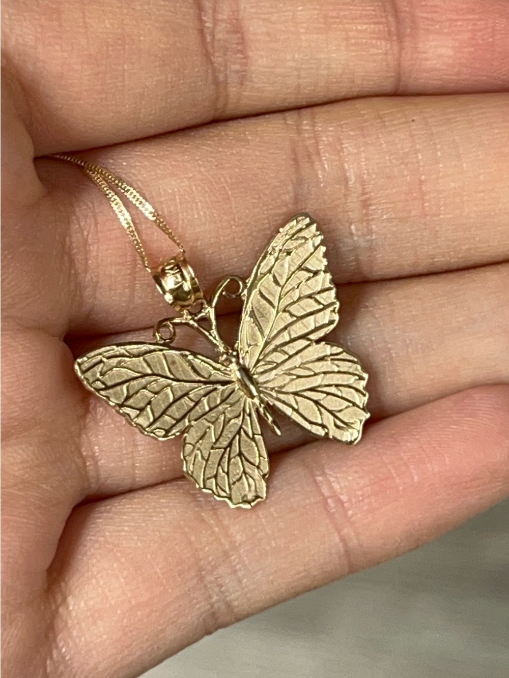 14k solid Gold Butterfly Pendant Necklace - Women Jewelry